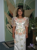 Mhila in traditional Filipino dress, Jun 13, 2004 (P6130848)